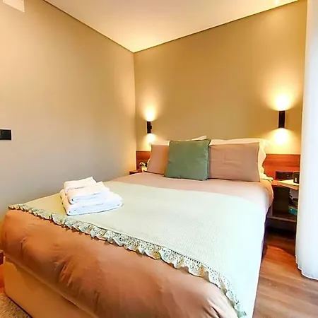 Castle Aparthotel 4*