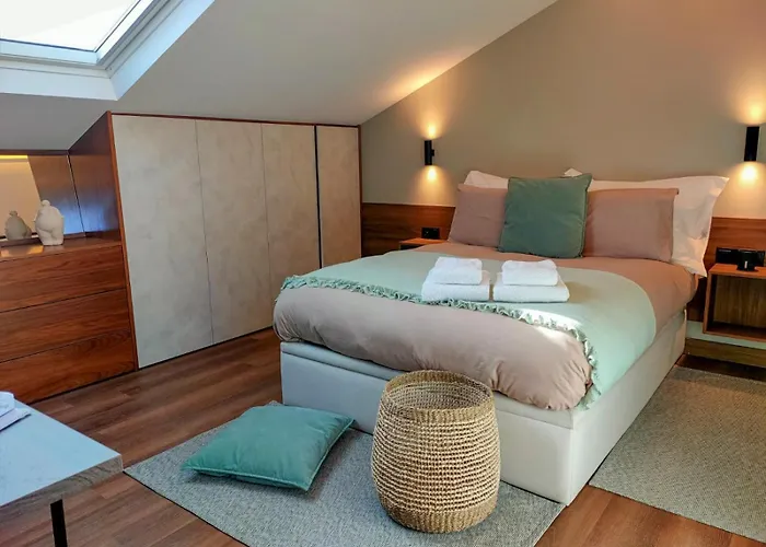 Castle Apart-hotel *